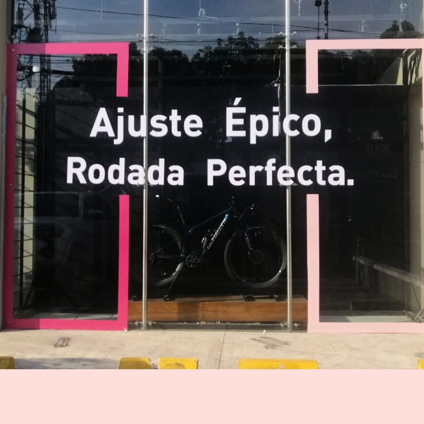 043 | Adhesivo corte plotter