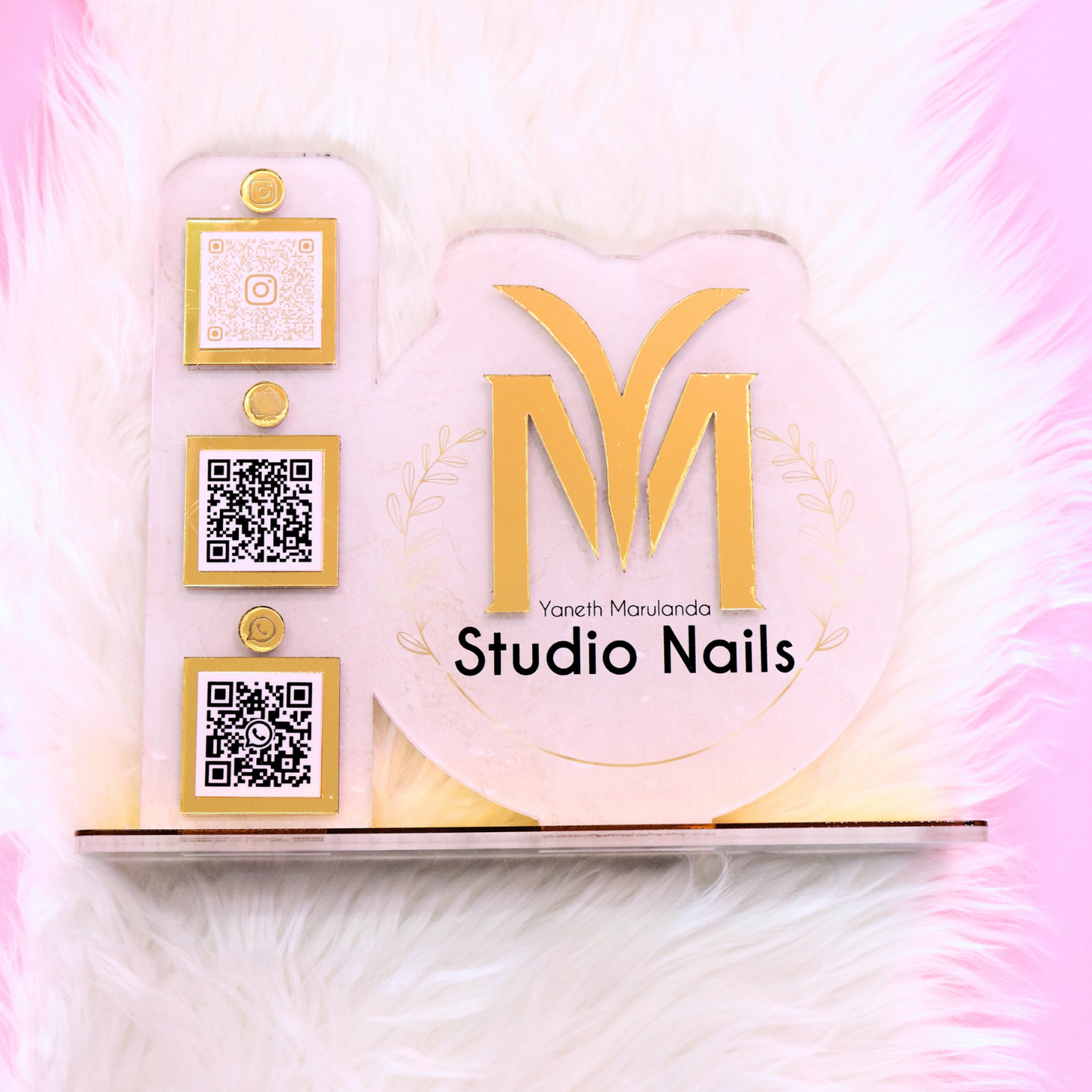 078 | Talker 3 QR codes Studio Nails style