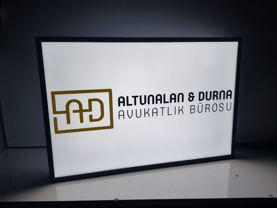 019 | Classic acrylic light box sign