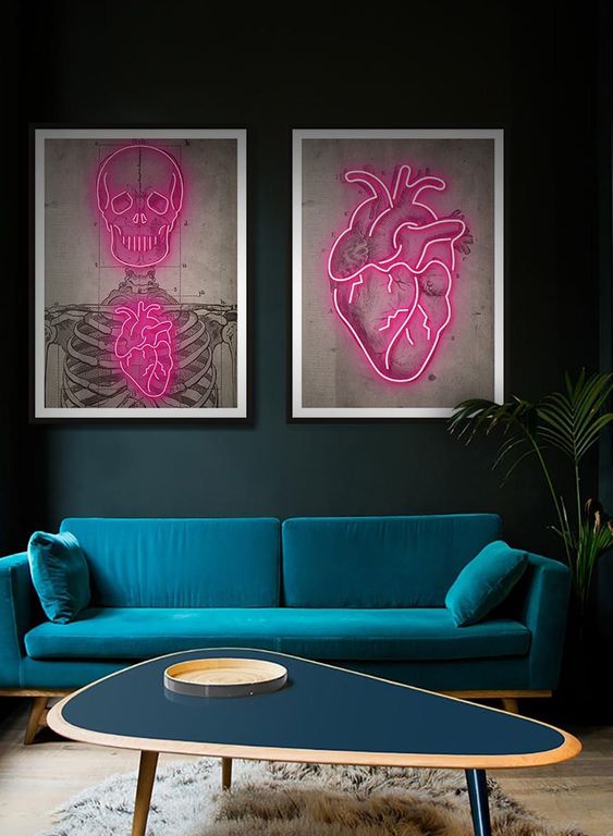 059 | Neon Real Heart