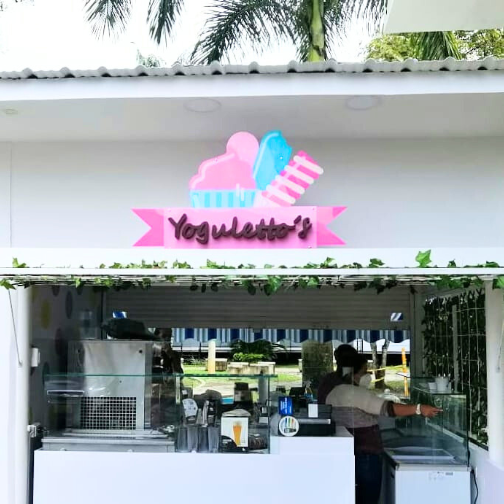 031 | 3D acrylic logo with lighting