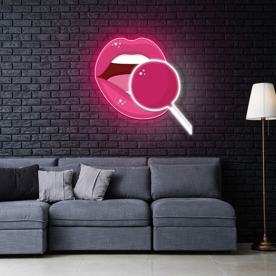 060 | Neon Lips